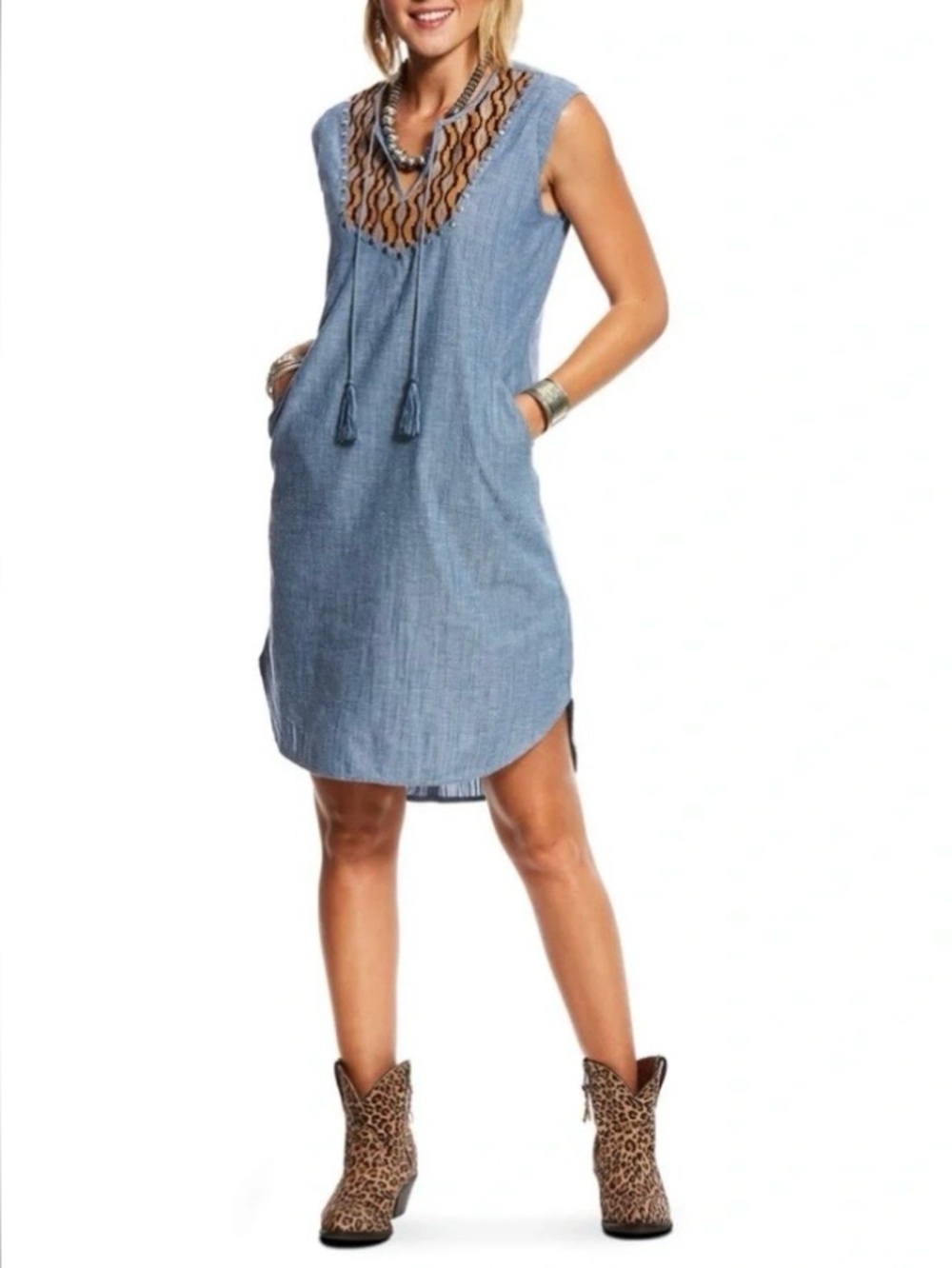 Dress - Ariat - Blue Chambray (denim look) - Aztec Print Yoke & Studs - Western